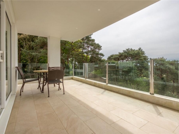 Lilliput Road, Poole, Dorset, BH14