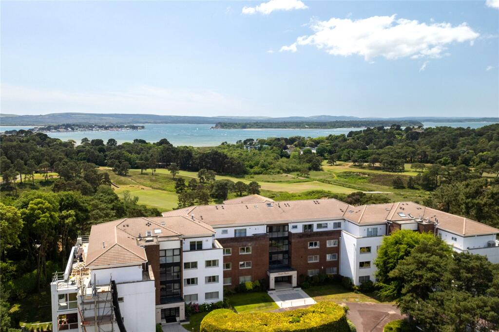 Lilliput Road, Poole, Dorset, BH14