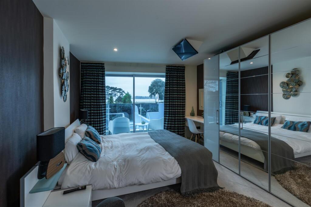 Luxury & Prestige, Canford Cliffs