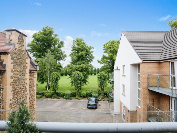 Wardington Court