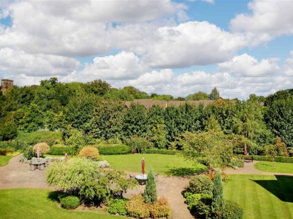 Horton Mill Court