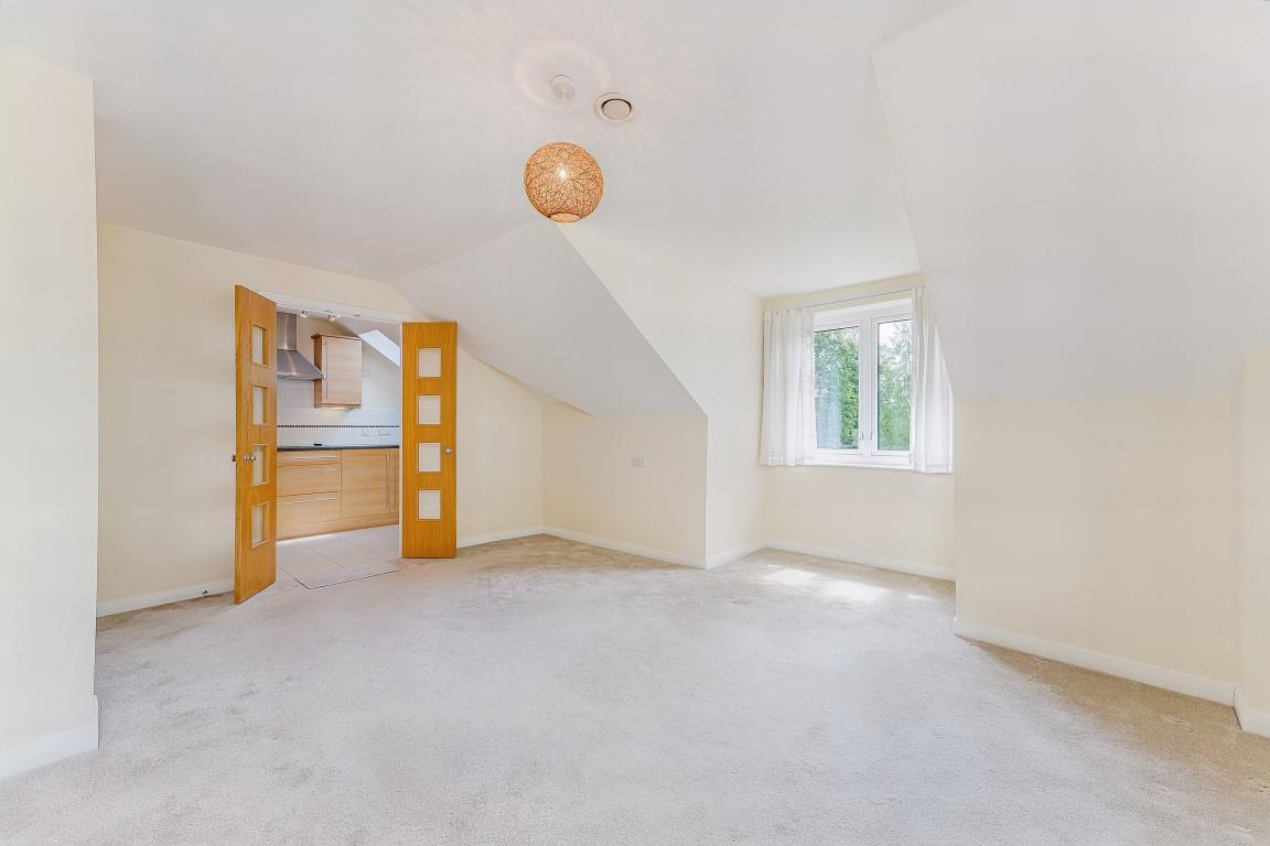 Apartment 21 Oakfield Court
