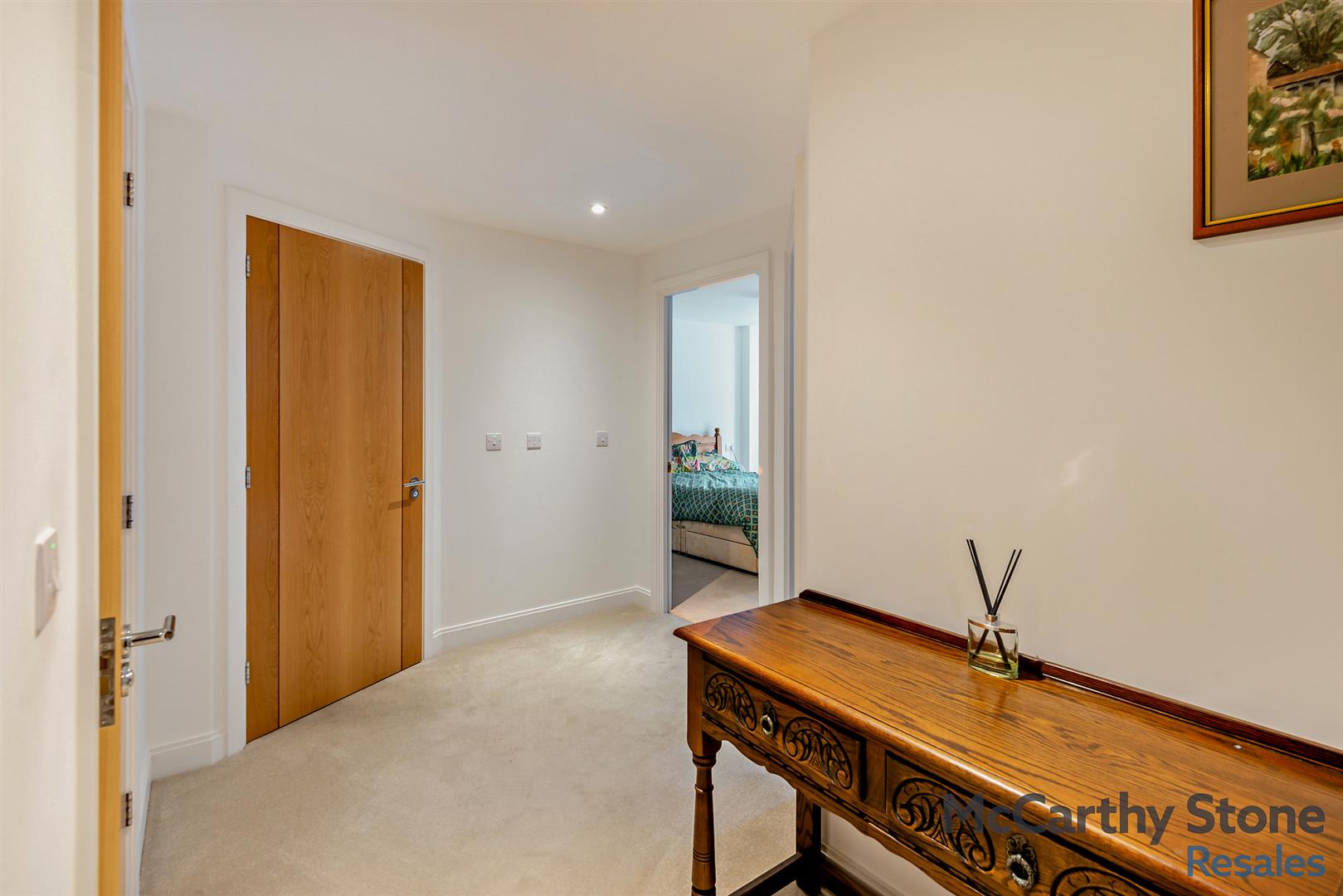 0 (12) Edward House