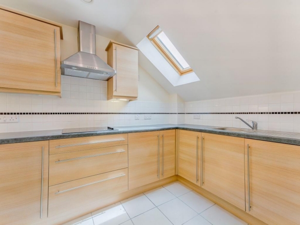 Apartment 21 Oakfield Court