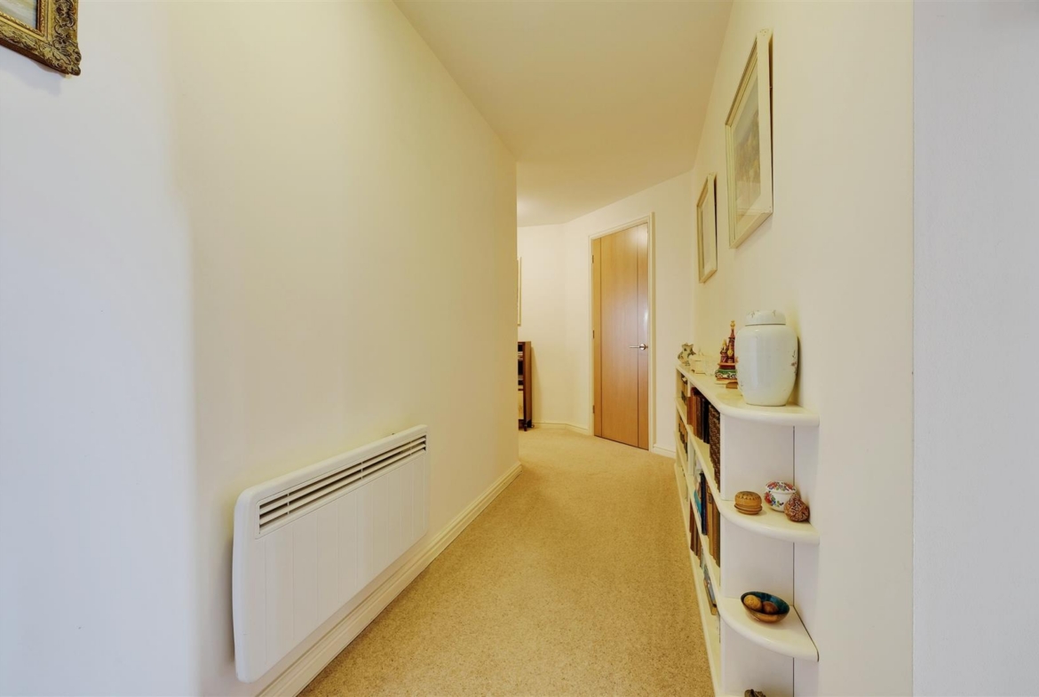 Farringford Court