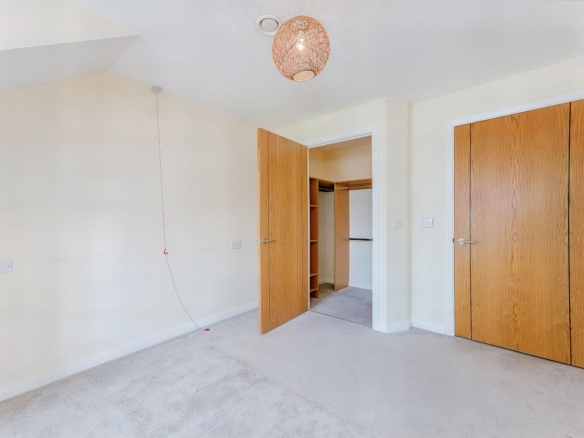 Apartment 21 Oakfield Court