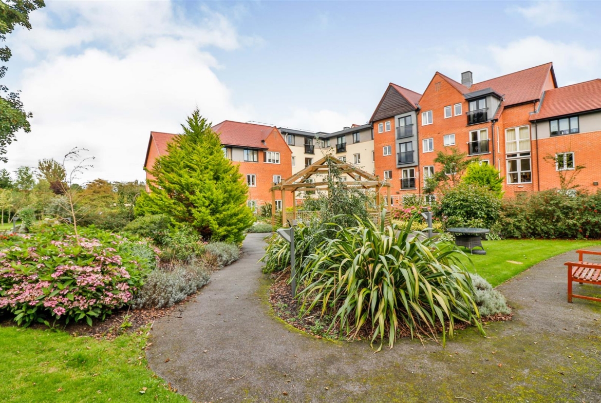 Brunlees Court