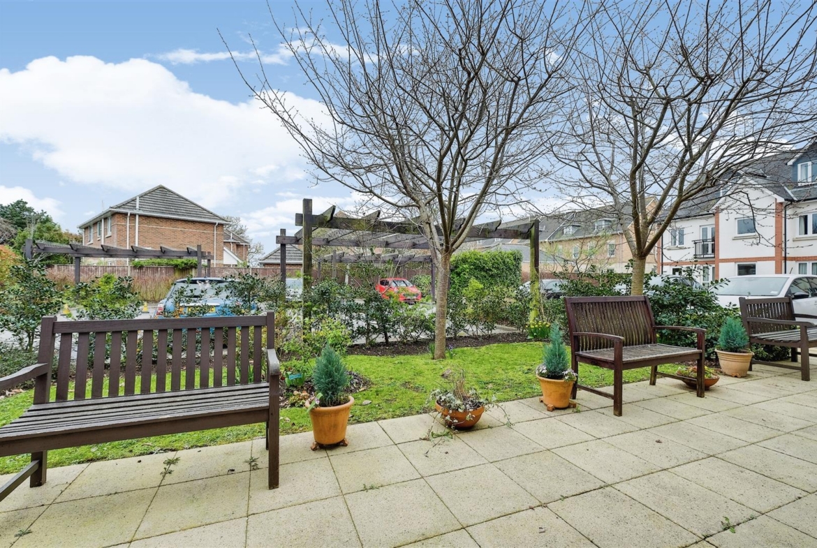 Farringford Court