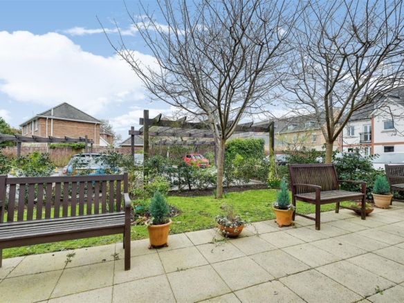 Farringford Court