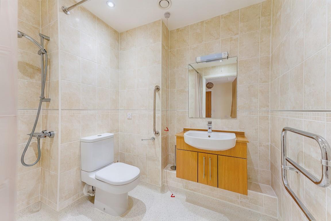 Apartment 21 Oakfield Court
