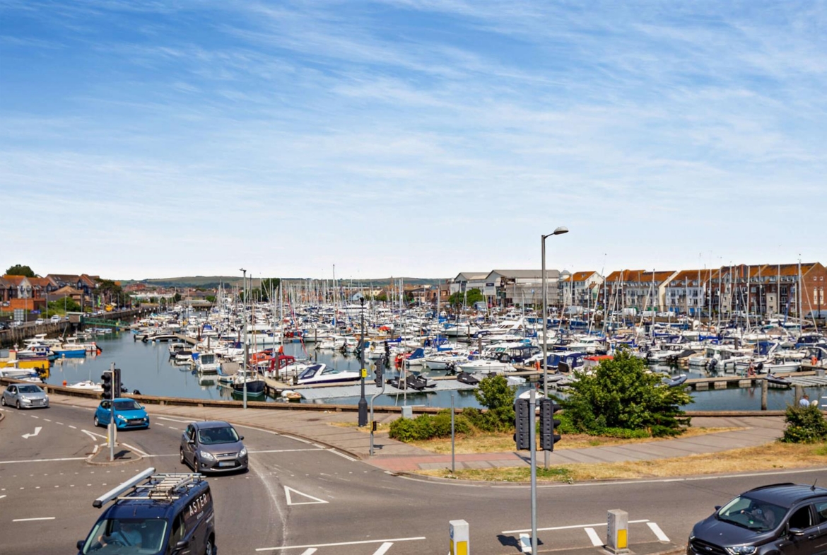 Harbour Lights Court