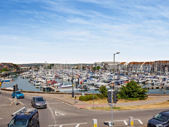 Harbour Lights Court
