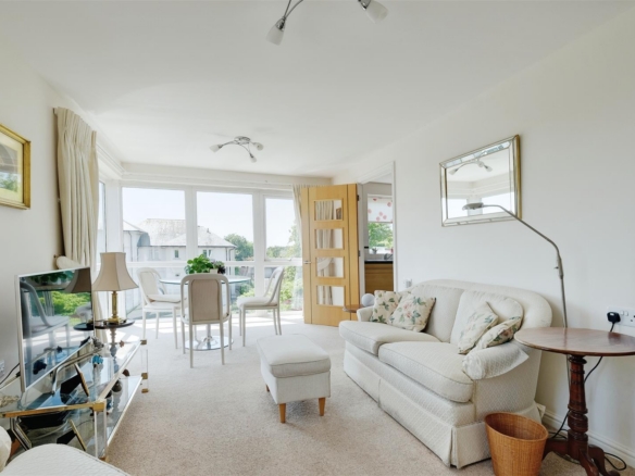 Farringford Court