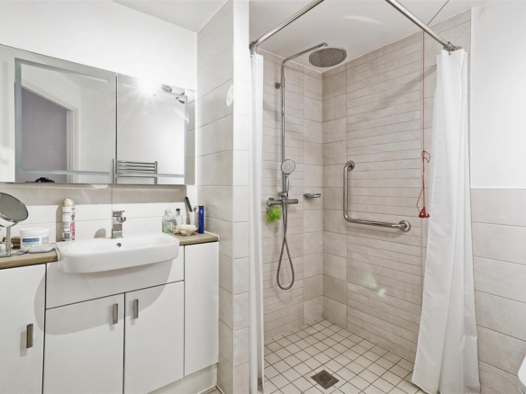 Miami House Apartment 2 One Bedroom First Floor with walk out balcony