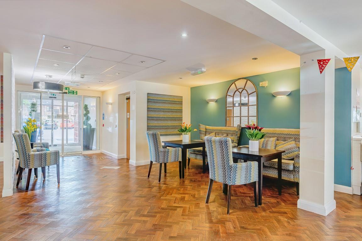 Apartment 21 Oakfield Court