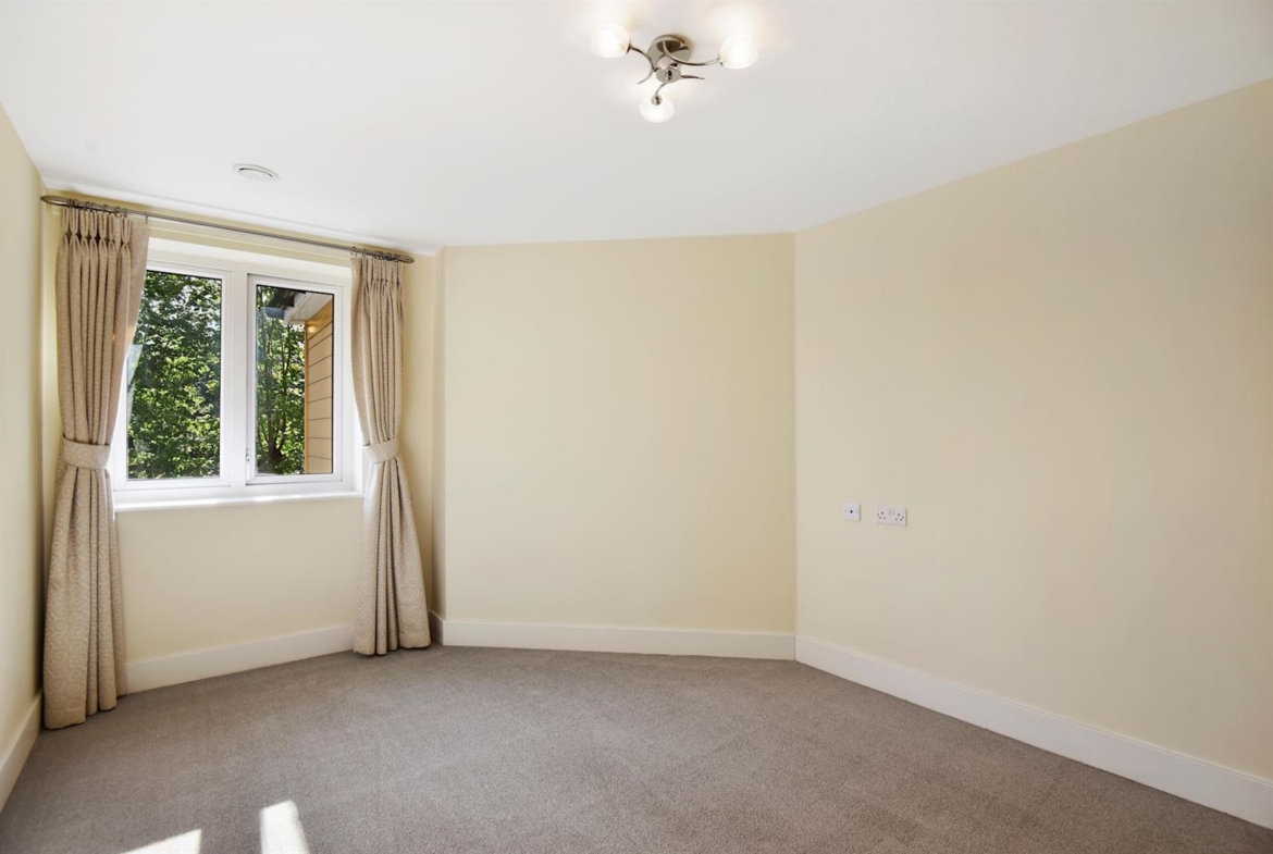 Sydney Court