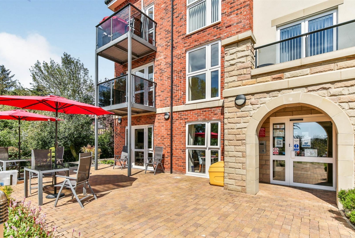 Chestnut Court