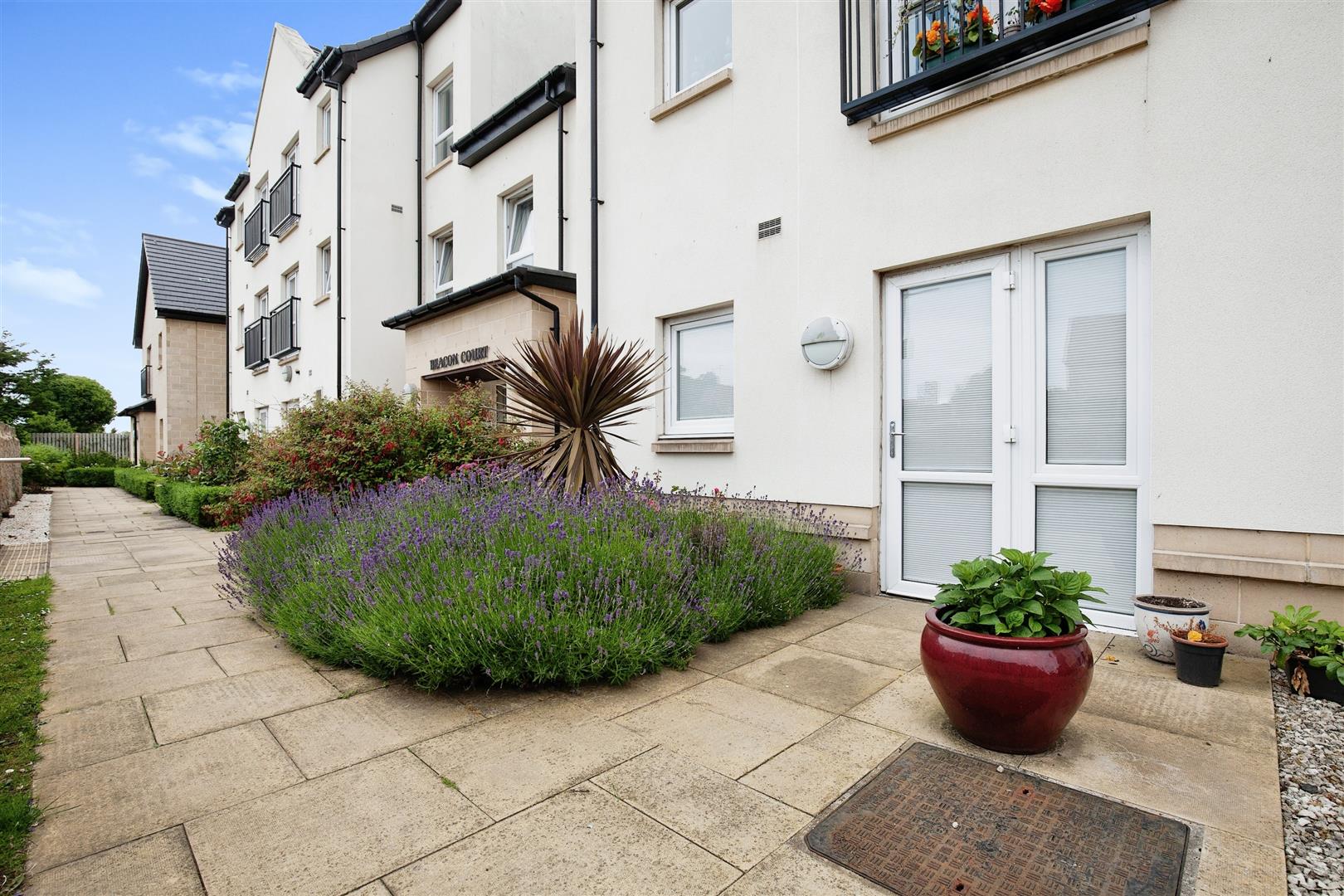 Modern Retirement living Beacon Court