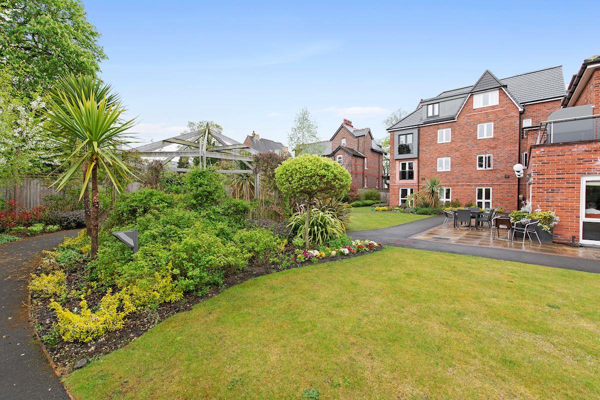 Apartment 21 Oakfield Court
