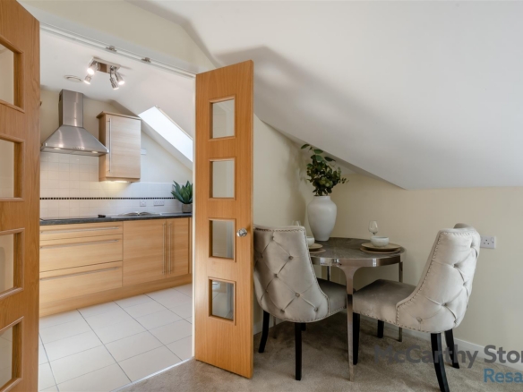 Apartment 21 Oakfield Court