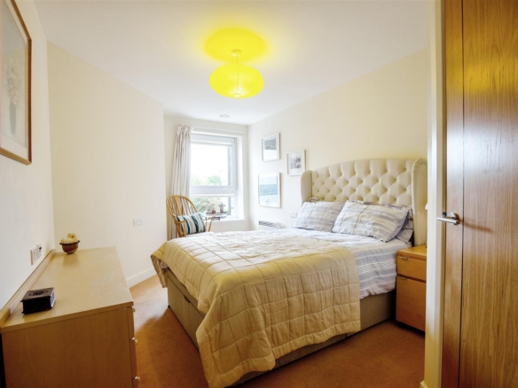 Modern Retirement living Beacon Court