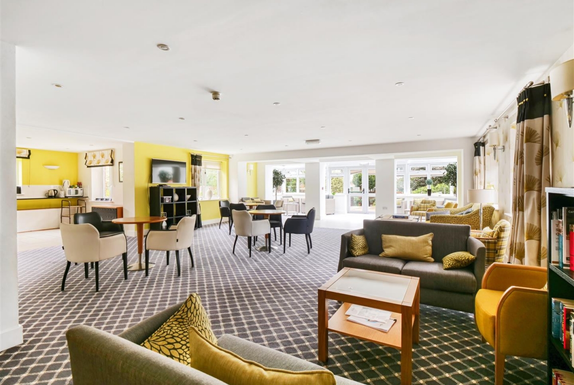 Yew Tree Court.