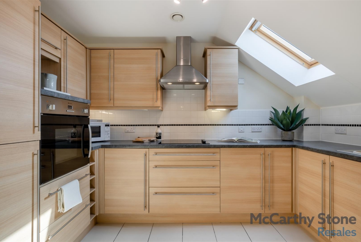 Apartment 21 Oakfield Court