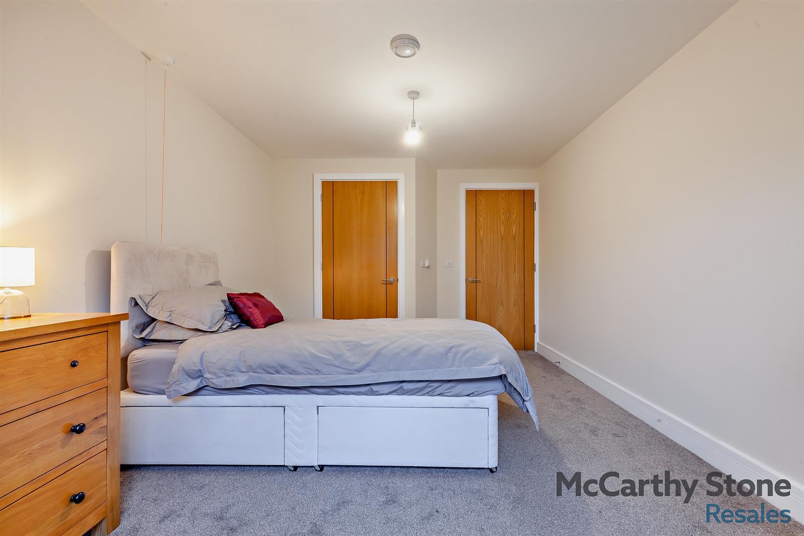 0 (5) Weighbridge Court