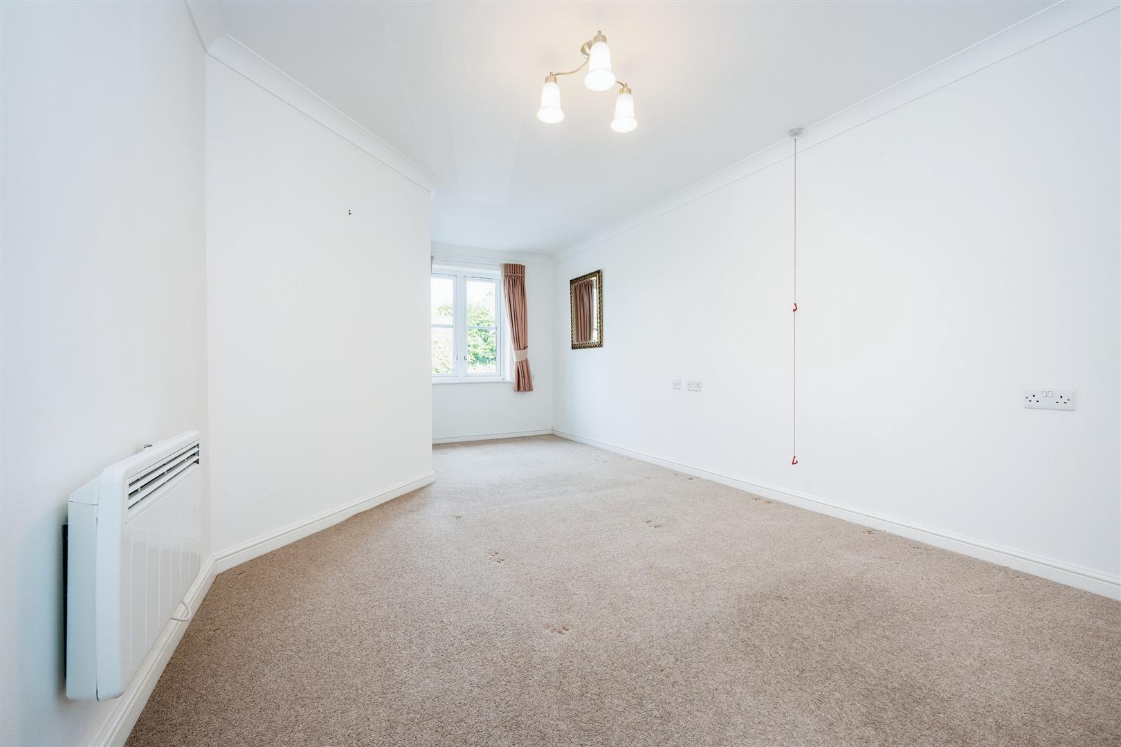 0 (5) St Rumbolds Court