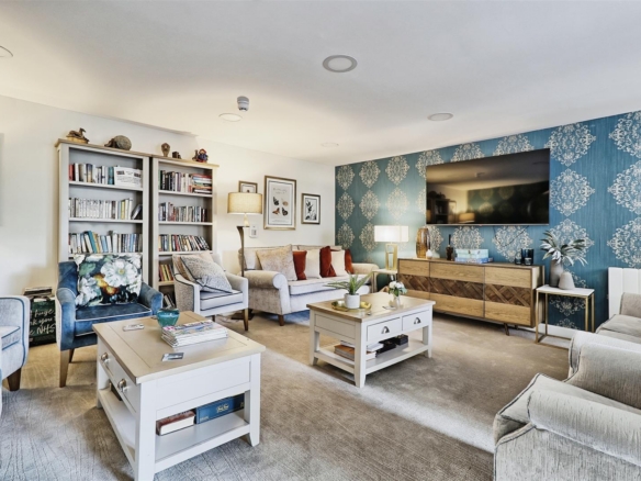 Miami House Apartment 2 One Bedroom First Floor with walk out balcony