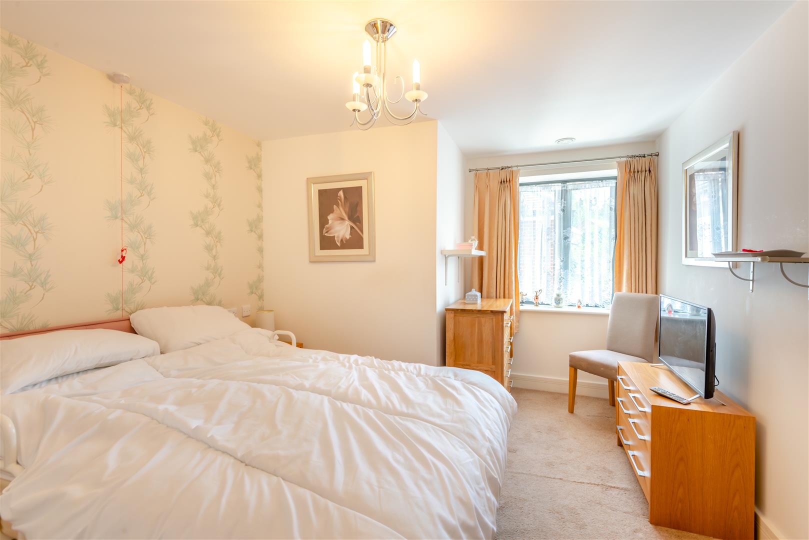 0 (6) Mandeville Court –