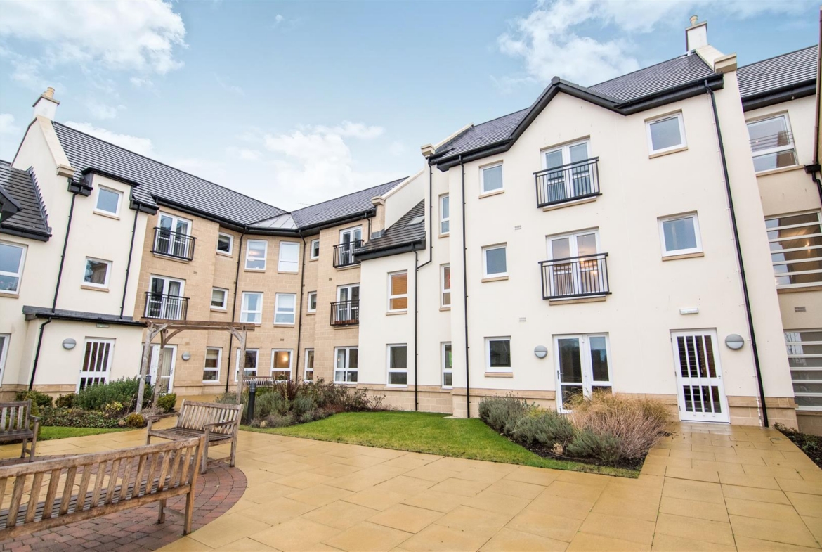 Modern Retirement living Beacon Court