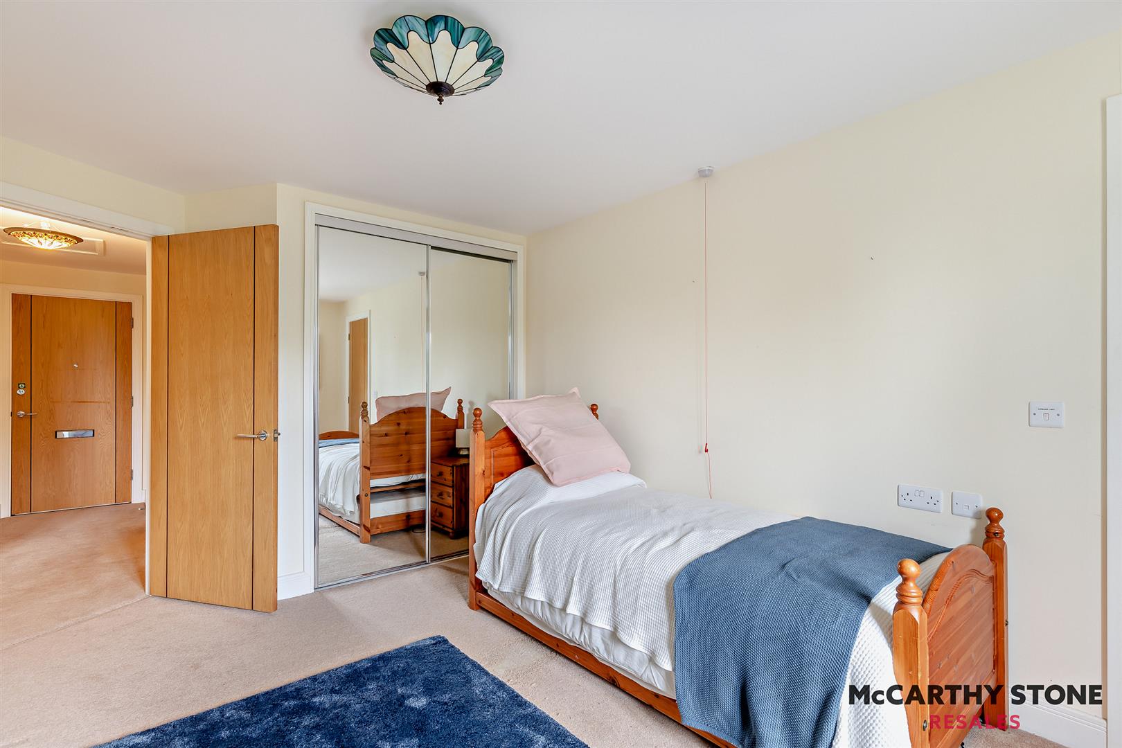 0 (7) Goodes Court