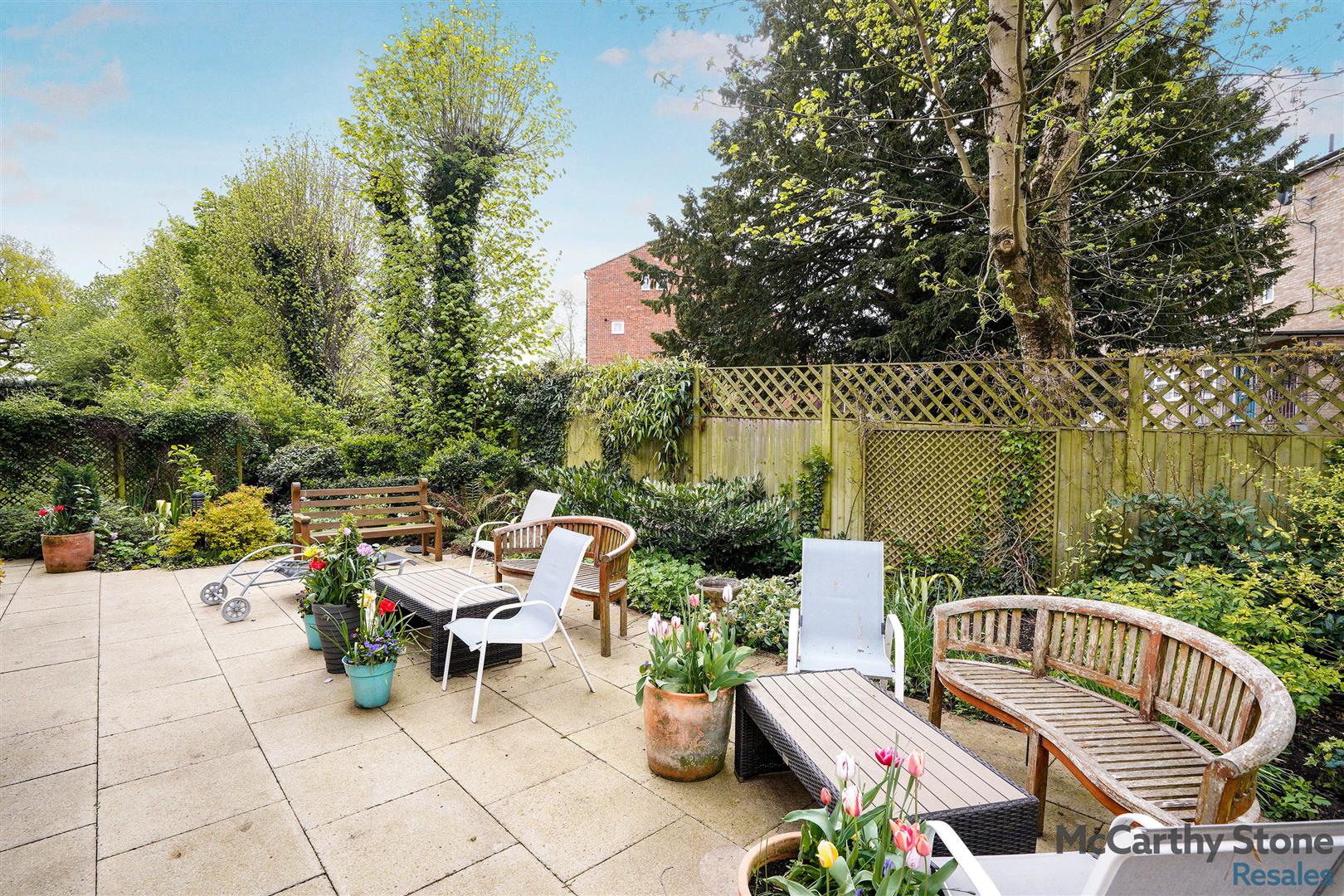 0 (8) Constance Place
