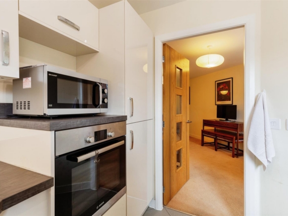 Modern Retirement living Beacon Court