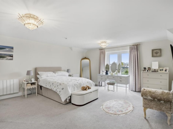 Apartment 2- Bradford Road, Menston