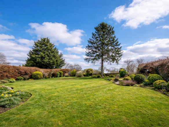 Monson Avenue, Calverley