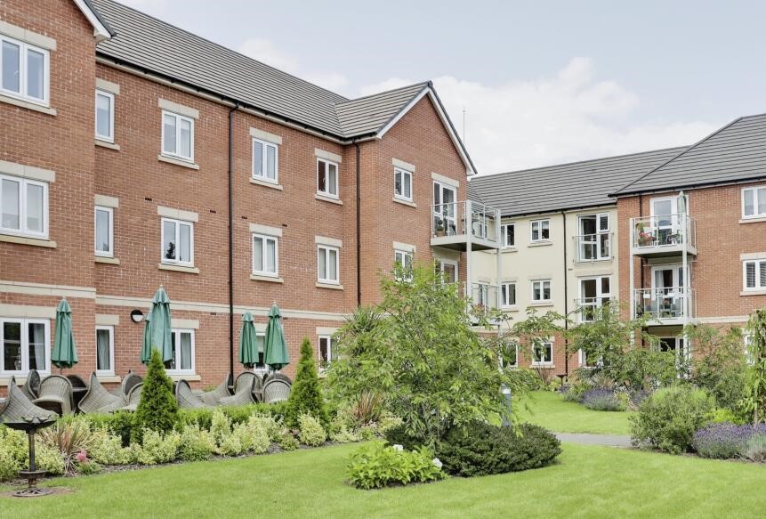 Farnham House