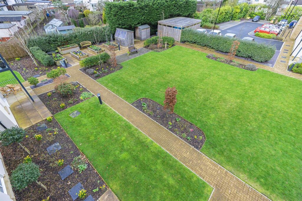 Apartment 2- Bradford Road, Menston