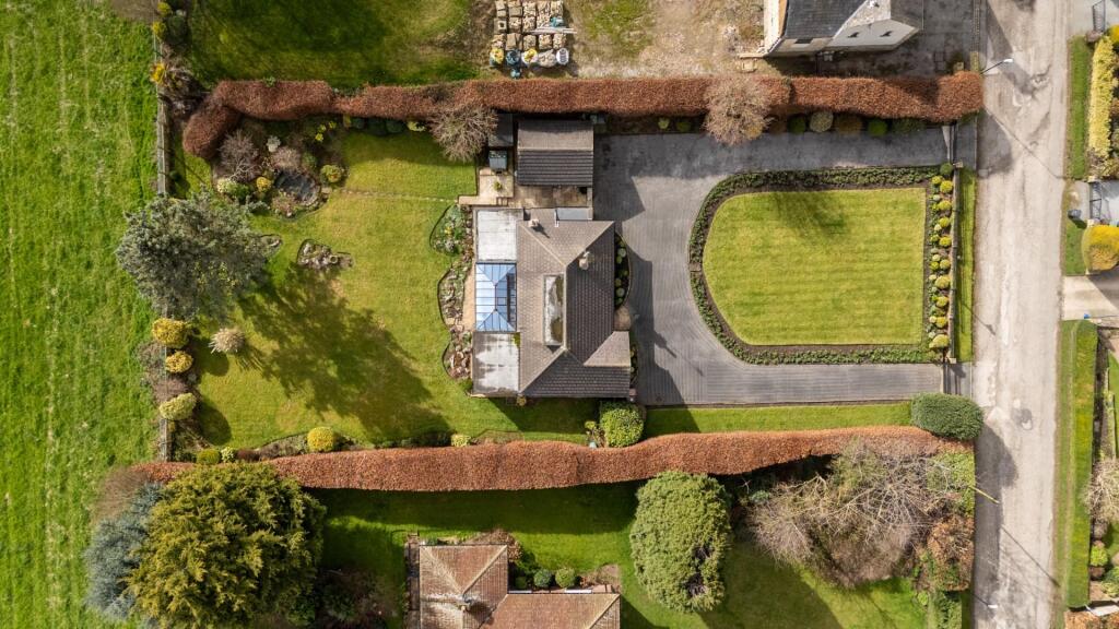 Monson Avenue, Calverley
