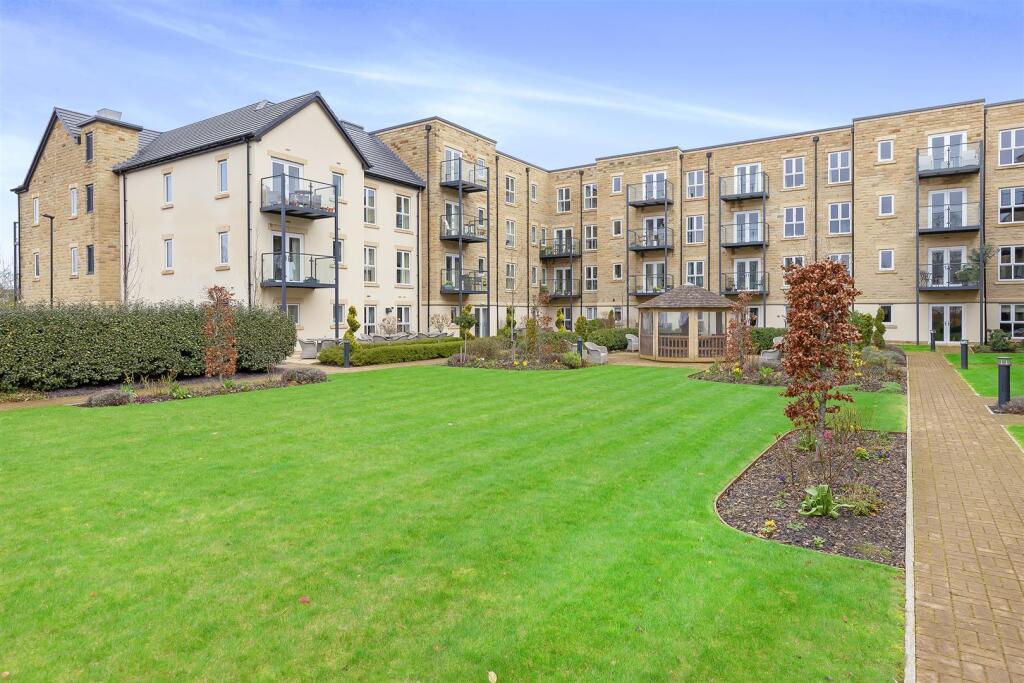 Apartment 2- Bradford Road, Menston