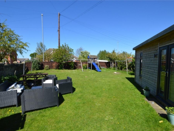 Manning Stainton, Rothwell