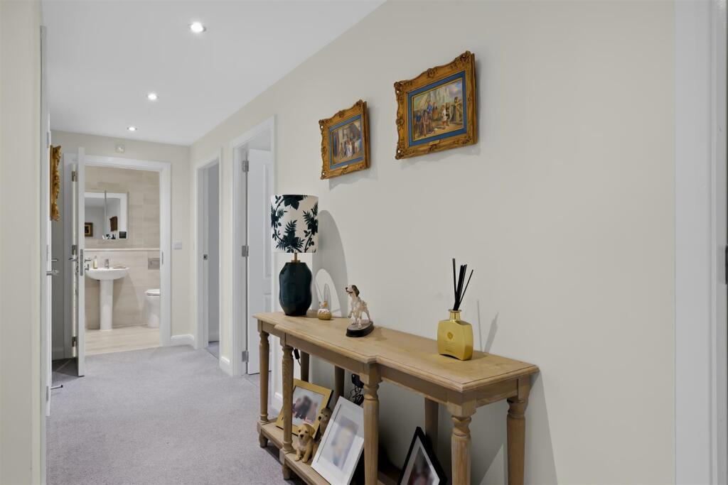 Apartment 2- Bradford Road, Menston