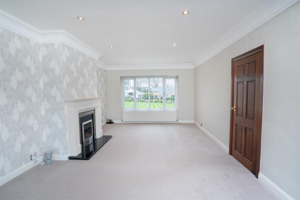 Monson Avenue, Calverley