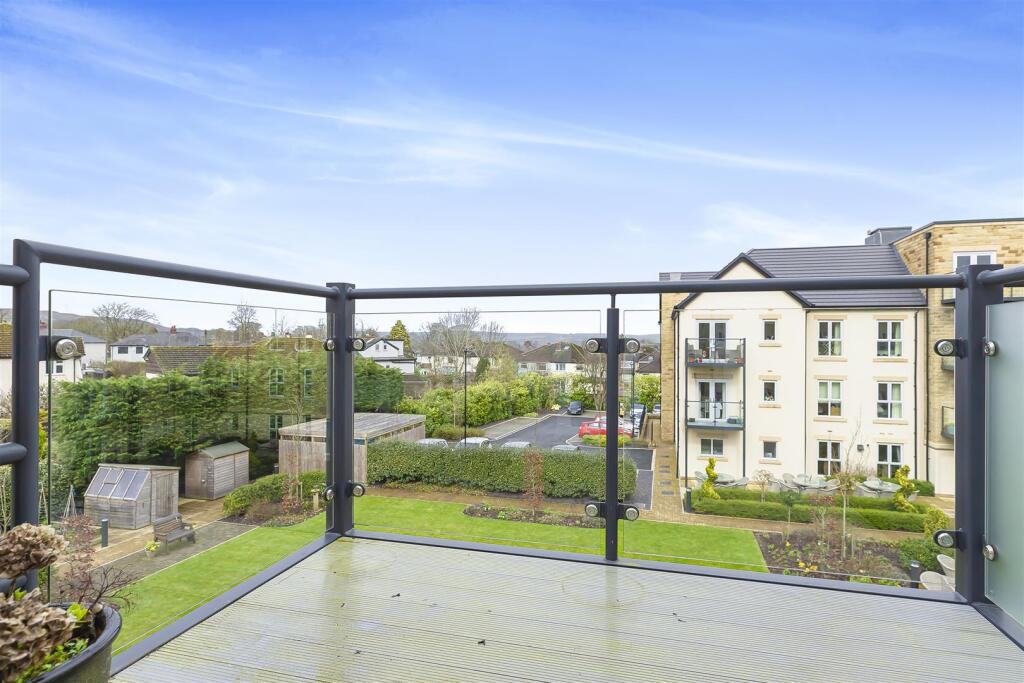Apartment 2- Bradford Road, Menston