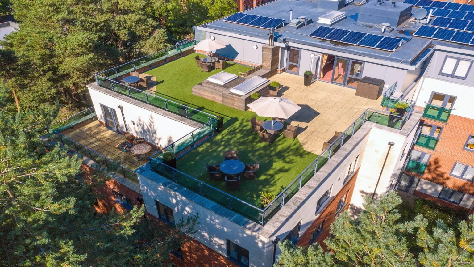 terrace-1920×10802-1-1536×864 Stokes Lodge
